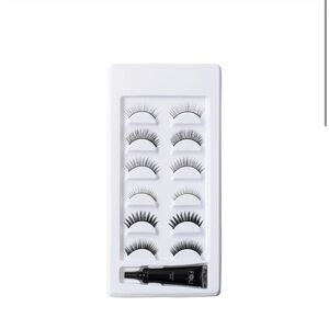 Elegant Faux Eyelash Set with Adhesive